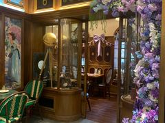-秘密旅行Bonjour(黑金冠 江南西店)