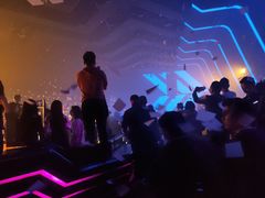 -简奥斯汀·赫本酒吧