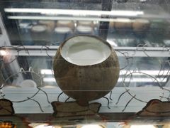 -椰爺爺·椰子冻砵仔糕