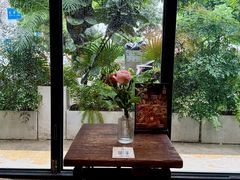 -邊渡咖啡