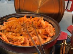 -四囍码头海鲜烧烤自助火锅(外滩南京东路悦荟广场店)