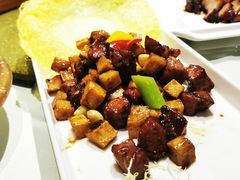 -牛头鱼庄·地道广西菜(鲁班店)