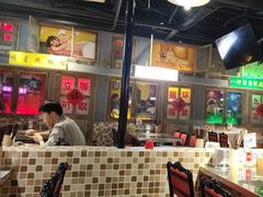 -马路牙子烧烤音乐酒馆(望京店)