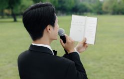 -莫兰迪婚纱摄影
