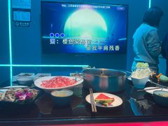 -唯爱KTV聚会餐厅(仙林东城汇店)
