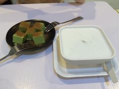 -蜜糖甜品铺(朝一村民公寓店)