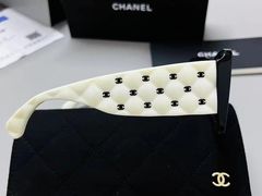 -目艮眼镜SHOWROOM(品牌集合店)