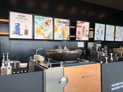 -星巴克(G15苏通大桥服务区西区)