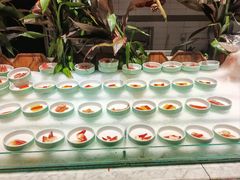 -川骄海鲜自助(王府井奥莱UP TOWN店原世界之花店)