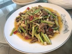 -月圆霖特色农家乐