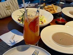 -MONICH牛排融合餐厅(和义大道购物中心店)