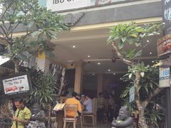 -Warung Babi Guling Ibu Oka 3