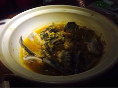 -阿瓦山寨·湘菜现炒·剁椒鱼头王(咸阳总店)