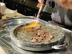 -大中华希尔顿酒店-念自助餐·嗨啤·小龙虾