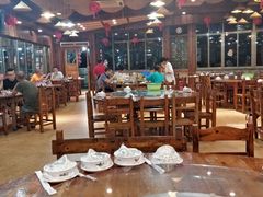 大堂-绿雅居原生态农庄(小涌店)