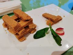 一品蛋酥-八分饱·西津会(西津渡店)