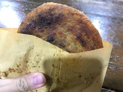 葱油饼-广慈小吃铺沪味佳饭堂
