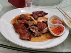 -泓历皇朝酒店(东亭店)