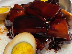 元宝目鱼红烧肉-屋里厢上海菜馆