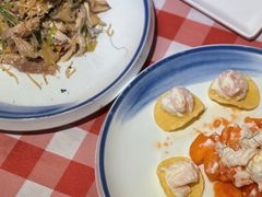 蟹黄墨鱼饼-龙桥私厨·姜花菊花过桥鱼·顺德菜(容桂店)