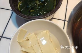 Thousand-layer Pork Skin