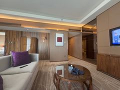 -昆明中心皇冠假日酒店