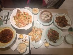 -荷花亭·湖北融合菜(中商广场店)