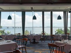 -V Bar海景扒房(北海湾惠龙万达嘉华酒店)