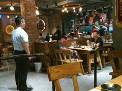 大堂-聚点串吧·北京烧烤(赵登禹路店)