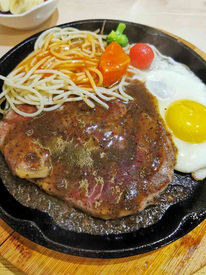 犇腾牛排欧尚合乐城店