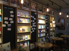 -晓风书屋(大学路店)