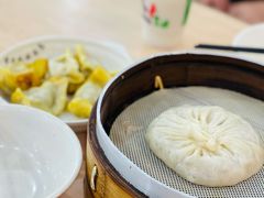 吸管蟹黄包-蒋家桥饺面店(东关街店)