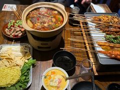 砂锅炖牛腩-杨老头鲜货烧烤(太古里店)