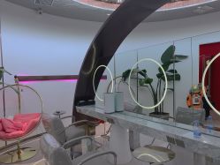 -In Style Hair Salon