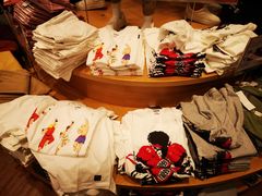 -UNIQLO(朗豪坊店)