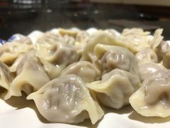 -领鲜潮牛鲜牛羊肉火锅(宏昌店)