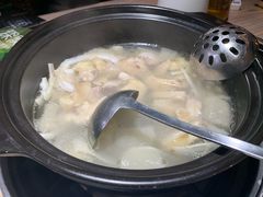 椰子汤-探窝·竹笙椰子鸡(杨箕店)