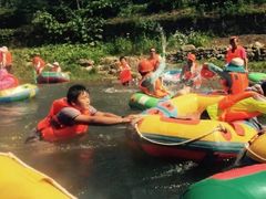 -仙山谷激浪漂流