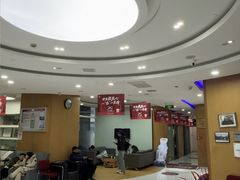 -雅悦齿科(顾村公园店)