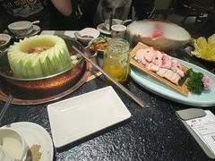 -得意咚瓜·顺德鱼生·冬瓜火锅(深圳首店)
