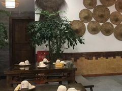 大堂-黄桷树曹家私房菜(江与城店)
