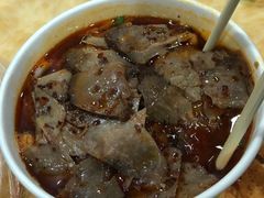 香辣牛肉粗粉-覃肥叔桂林米粉(粮道街店)
