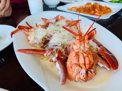 -蜈支洲岛珊瑚酒店临海阁中餐厅