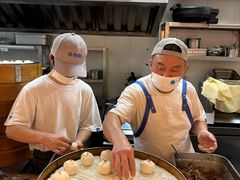 -李与白包子铺(桐梓林店)