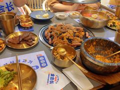 -金会长自助海鲜·烤肉(人民广场店)