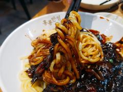 炸酱面-香港饭店0410(弘大店)