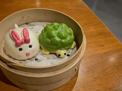-乐忻皇朝(上海中心大厦店)