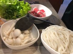 -滇越乘象云南餐厅(豆各庄店)