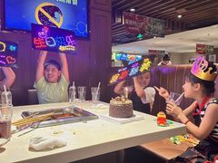 -海底捞火锅鲜切牛肉主题店(长寿路店)