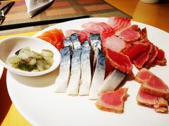 -上海西藏大厦万怡自助餐厅(徐汇店)
